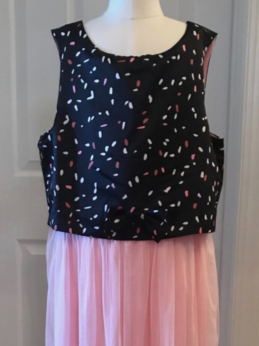 J.CREW CREWCUTS GIRLS' TULLE-SKIRTED CONFETTI DRESS. SIZE: 14. COLOR: NAVY PINK.